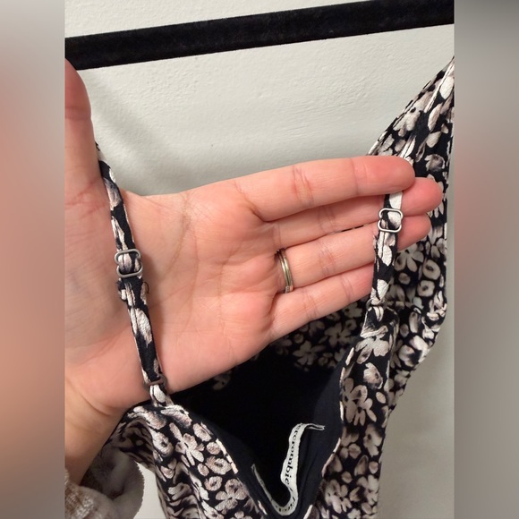 Abercrombie & Fitch Knot Front Slip Midi Dress - Picture 5 of 5